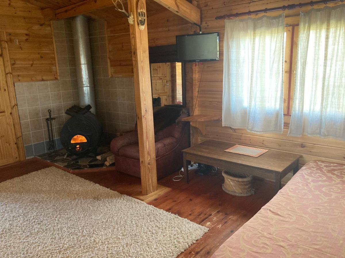 Pikkjaerve Puhkemaja Villa Tilsi Buitenkant foto